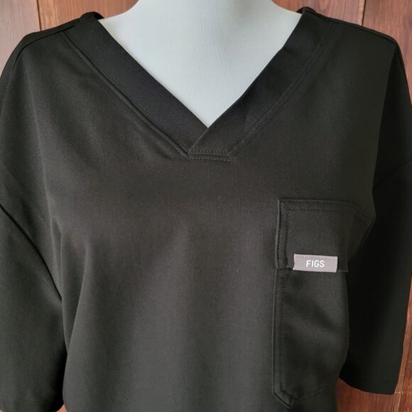 FIGS Technical Collection Scrub Top Women XXL Black V-Neck Chest Pocket Medical - Picture 5 of 11